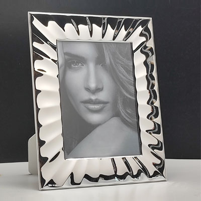 Cornici in argento: Cornice Linea Raggio in Argento Bilaminato