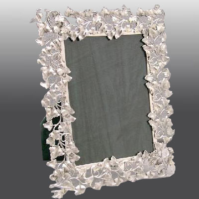 Cornici in argento: Cornice Argento Edera in Fusione Rett.13x18