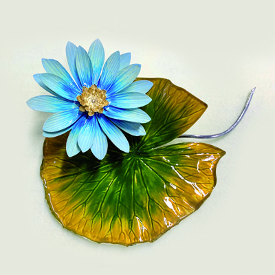 Cornici in argento: Ninfea Azzurra con foglia smalto 18x15cm