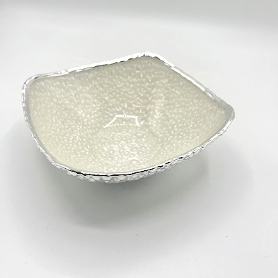 Cornici in argento: Ciotola Collezione Pebbles 15x15 Argento e Perlato